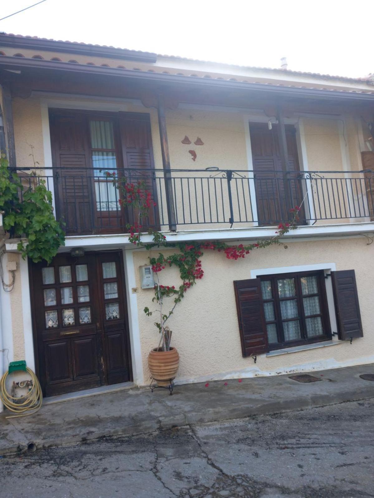 Katerinas Apartmens Skiathos Town Exterior foto