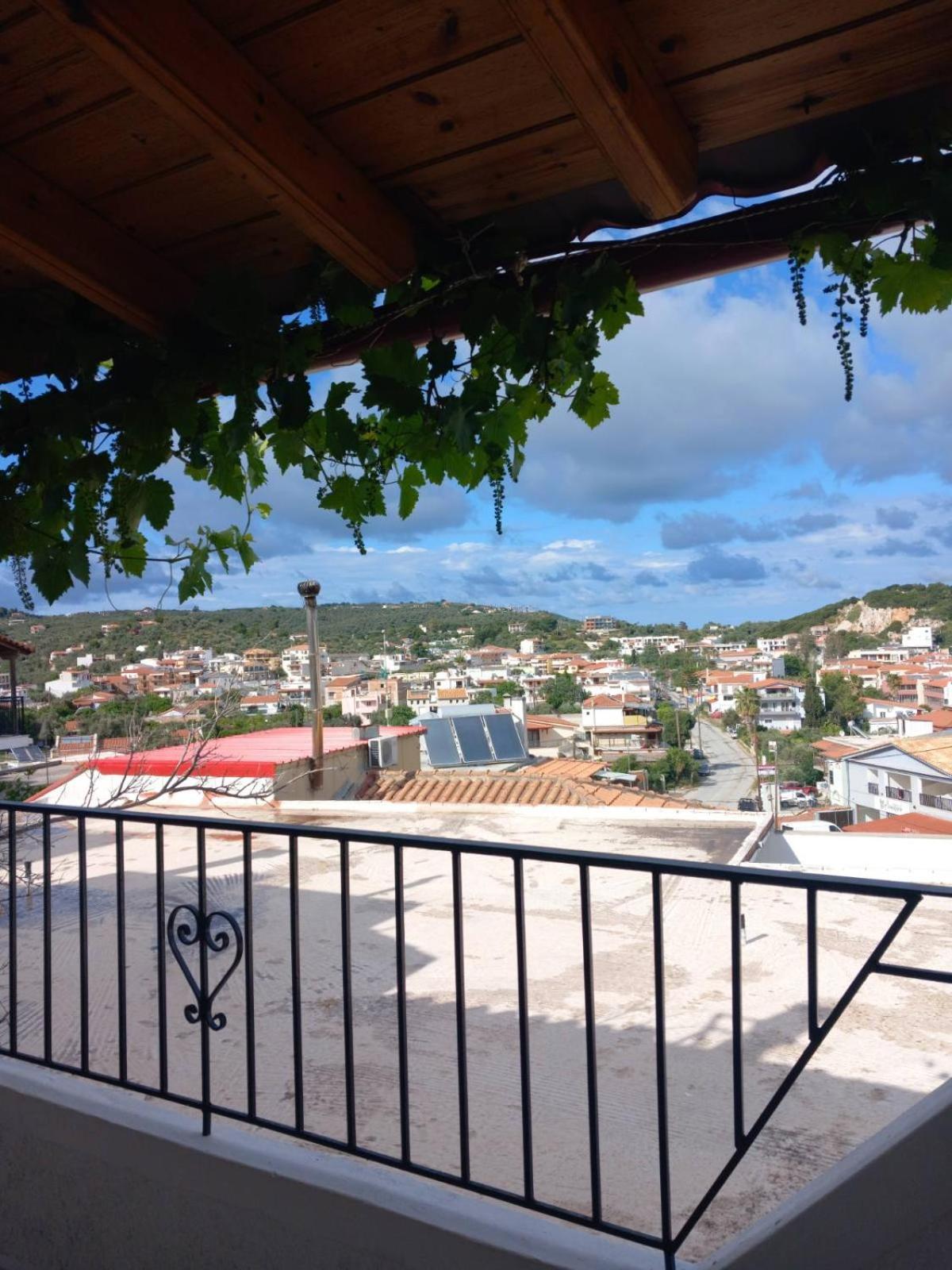 Katerinas Apartmens Skiathos Town Exterior foto
