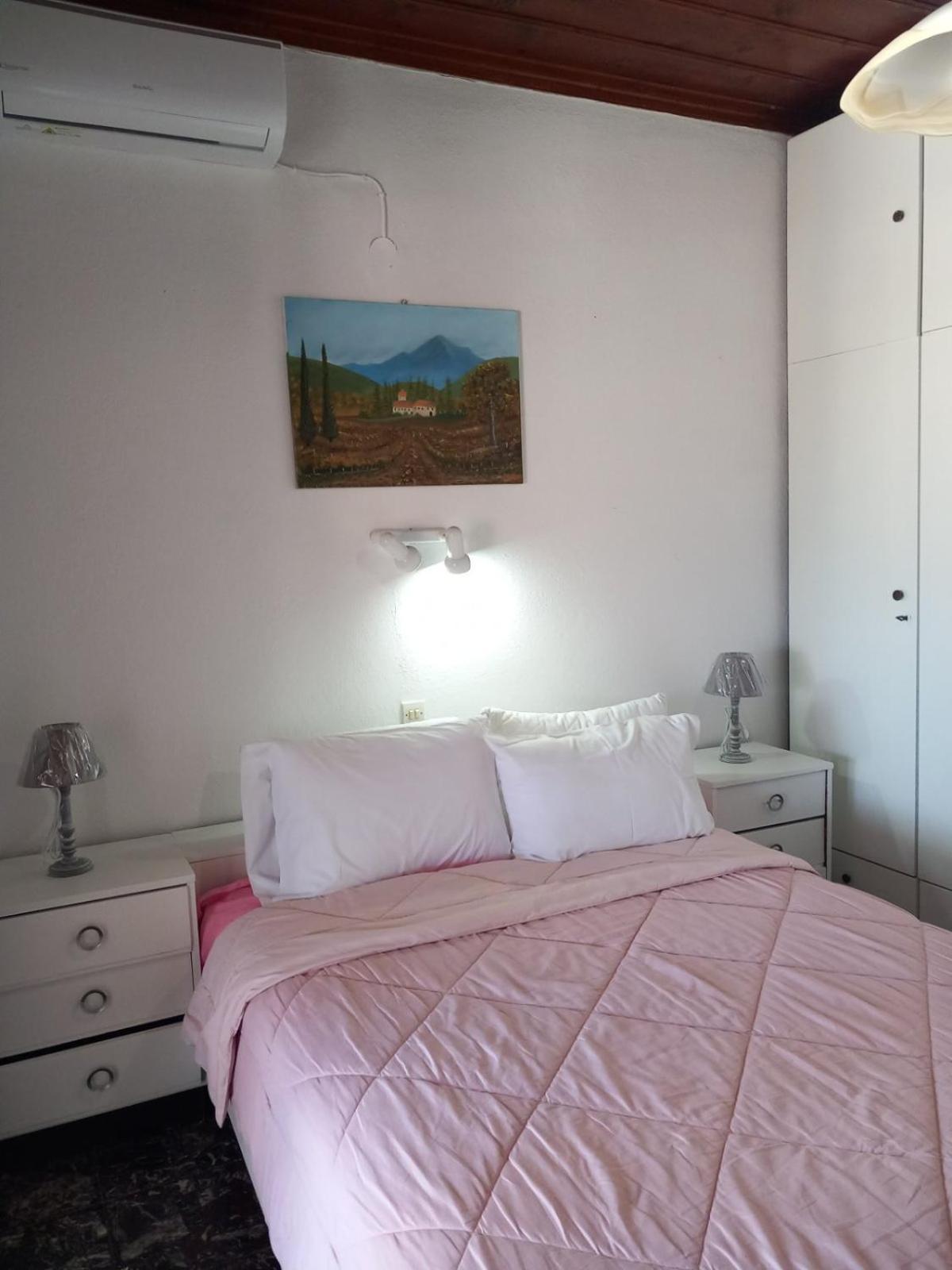 Katerinas Apartmens Skiathos Town Exterior foto