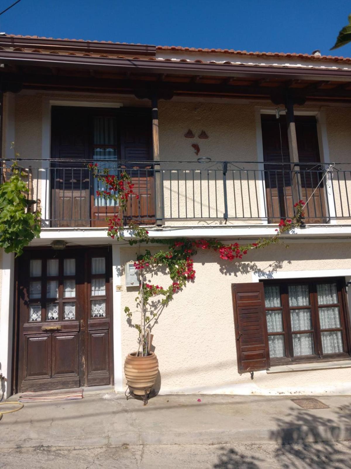 Katerinas Apartmens Skiathos Town Exterior foto