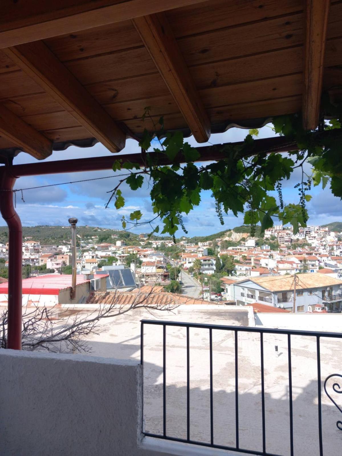 Katerinas Apartmens Skiathos Town Exterior foto