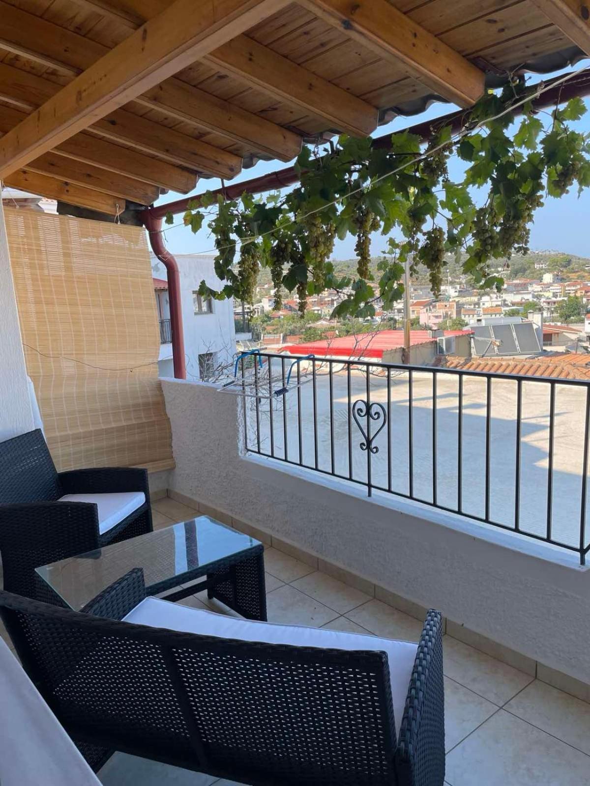 Katerinas Apartmens Skiathos Town Exterior foto